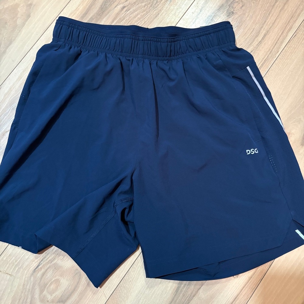 DSG Men's Size S 7 Inch Stride Short Athletic Fit‎ Built in Brief Navy Blue